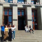Ispred Nacionalnog tehničkog muzeja u Pragu